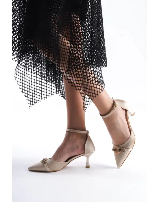 Celia Kadın Bej Topuklu Ayakkabı