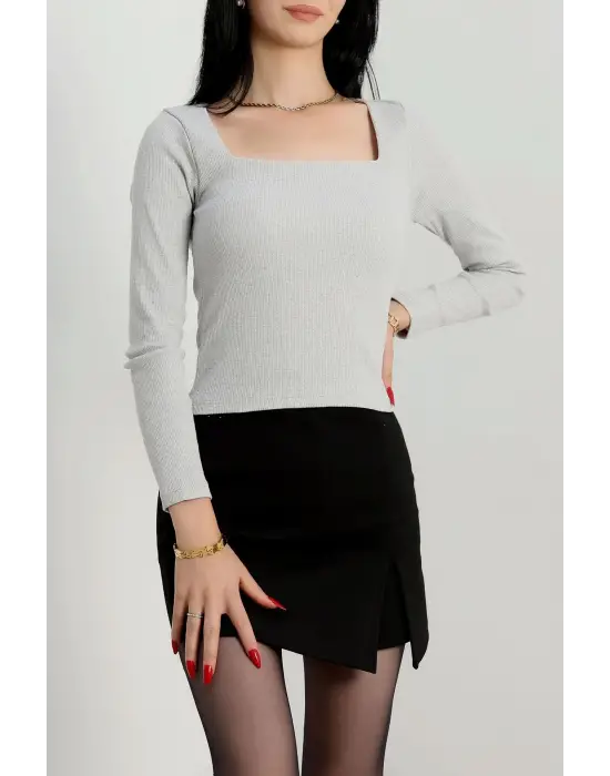 Çerçeve Yaka Kaşkorse Bluz Gri