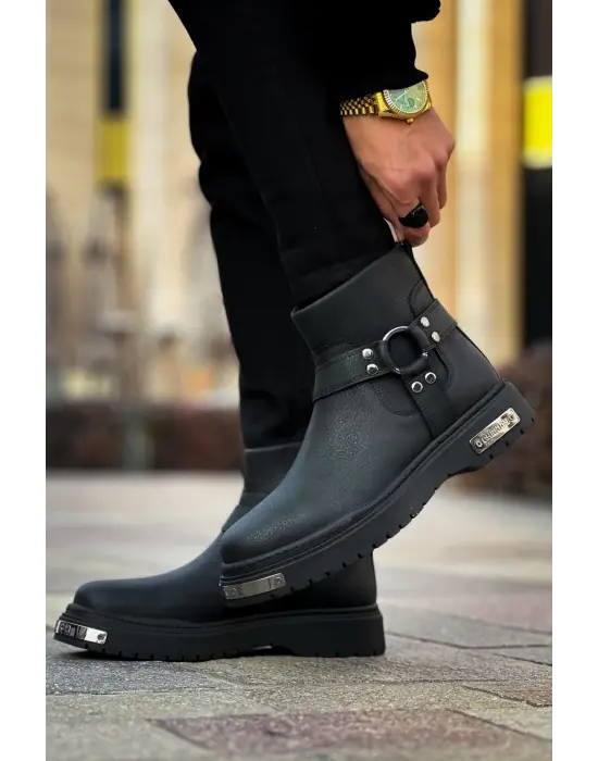 TB227 CST Yukon Erkek Bot SIYAH