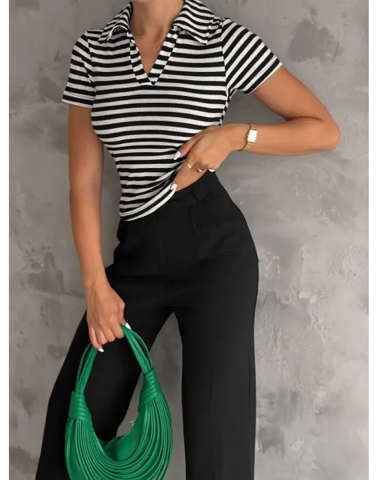 Çizgili Kaşkorse V Yaka Tişört Siyahbeyaz