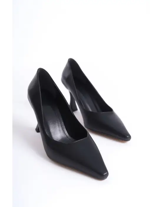 Cordelia Kadın Mat Siyah Stiletto
