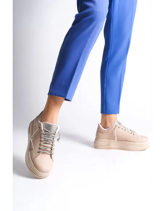 Della Bağcıklı Ortopedik Taban Taşlı Kadın Sneaker Spor Ayakkabı Tt - Ten