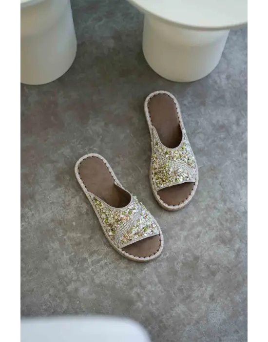 Dennis Kadın Bej Taş İşlemeli Terlik