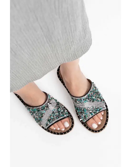 Dennis Kadın Siyah Taş İşlemeli Terlik