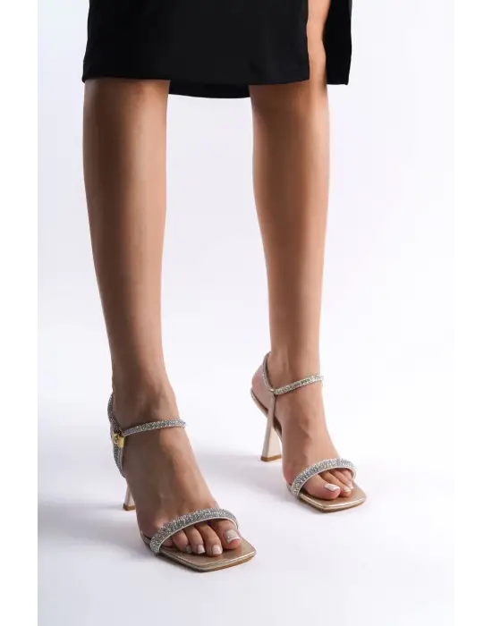 Destina Altın Taşlı Kadın Topuklu Sandalet