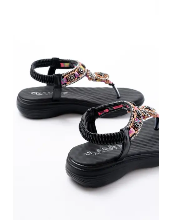 Dm-609 Siyah Taşlı Arka Lastikli Parmak Arası Kadın Sandalet