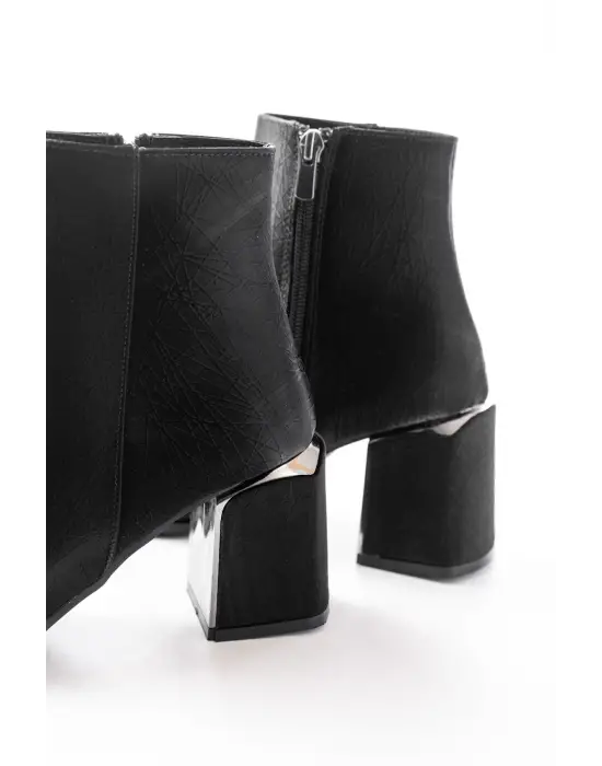 Siyah Fermuarlı Topuklu Kadın Günlük Bot