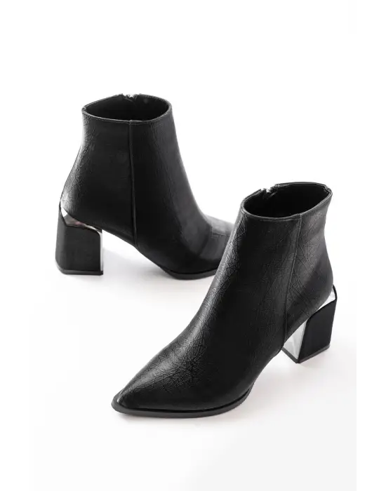Siyah Fermuarlı Topuklu Kadın Günlük Bot