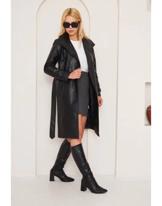 Düğmeli Uzun Deri Kaban