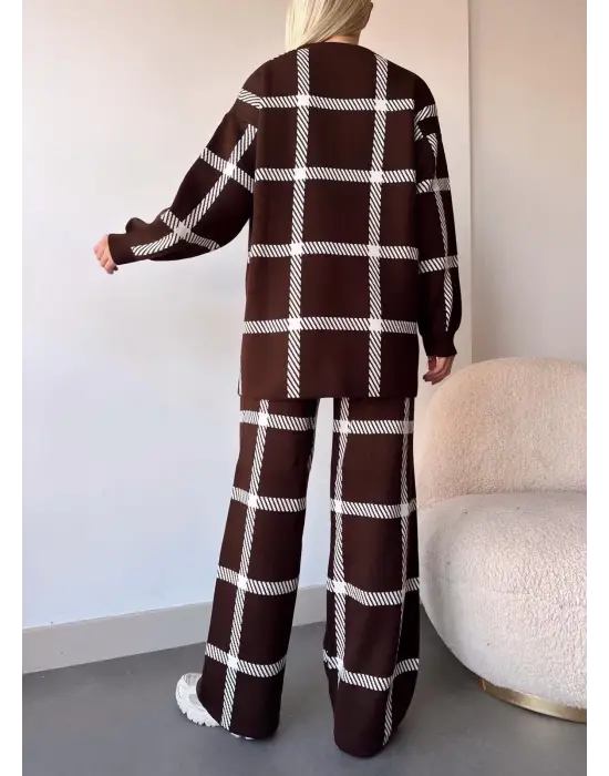 Ekoseli Triko Takım Kahvebeyaz