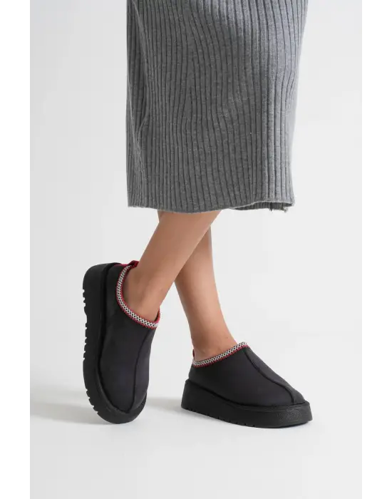 Elsa Kadın Siyah Kışlık Kürklü Terlik