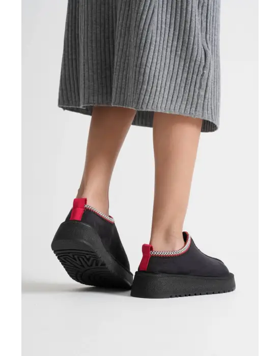 Elsa Kadın Siyah Kışlık Kürklü Terlik