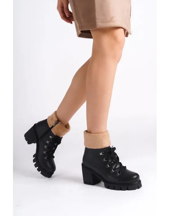 Emma Bağcıklı Fermuarlı Ortopedik Taban Topuklu Kürk Detaylıkadın Bot  St - Siyah