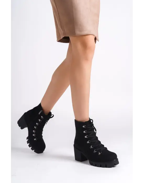 Emma Bağcıklı Fermuarlı Ortopedik Taban Topuklu Süet Kadın Bot  Sst - Siyah