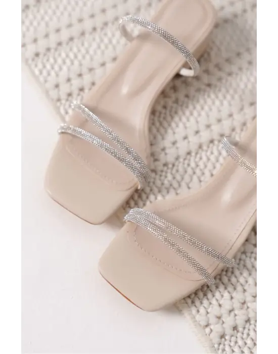 Emma Kadın Kalın Topuklu Bej Terlik