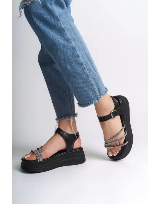 Eva Kalın Tokalı Taşlı Şeritli Ortopedik Taban Kadın Sandalet  St - Siyah