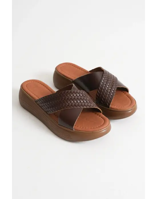 Fayn Acı Kahve Örgü Desenli Hakiki Deri Terlik