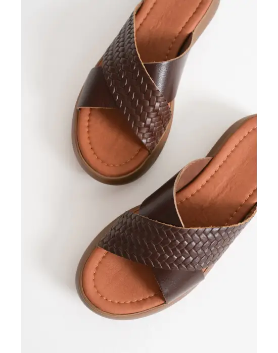 Fayn Acı Kahve Örgü Desenli Hakiki Deri Terlik