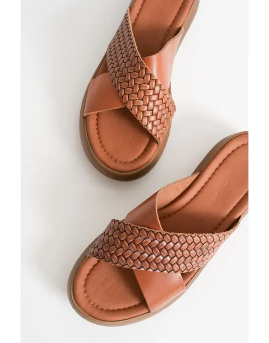 Fayn Taba Örgü Desenli Hakiki Deri Terlik