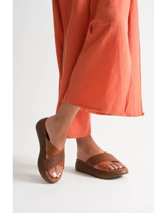 Fayn Taba Örgü Desenli Hakiki Deri Terlik