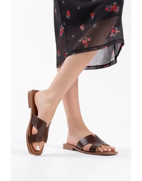 Fergei Acı Kahve Hakiki Deri Terlik