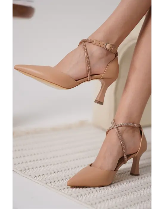 Fiona Taşlı Kadın Nude Topuklu Ayakkabı