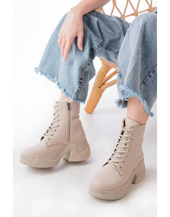 Bej Yüksek Tabanlı Bağcıklı Fermuarlı Günlük Kadın Bot