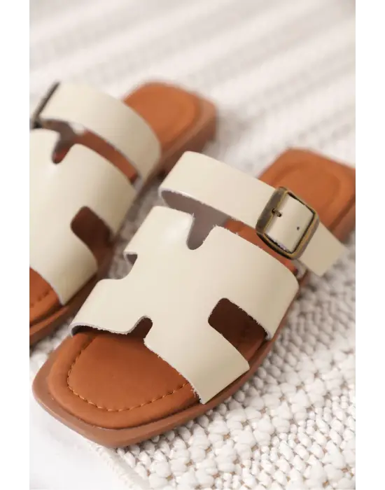 Garcia Bej Hakiki Deri Terlik