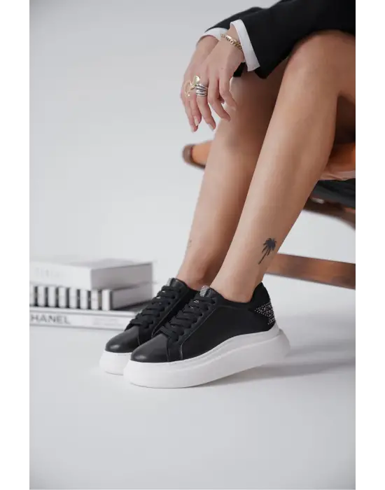 Grace Arkası Taşlı Siyah Kadın Sneaker