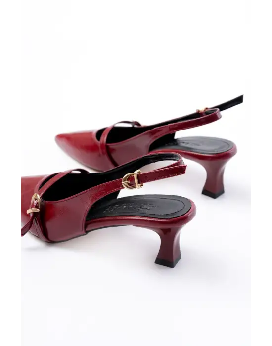 H-470 Bordo Rugan Baret Tokalı Arkası Açık Günlük Kadın Sandalet