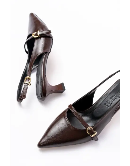 H-470 Kahve Rugan Baret Tokalı Arkası Açık Günlük Kadın Sandalet