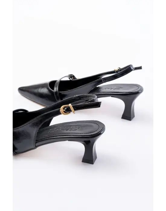 H-470 Siyah Rugan Baret Tokalı Arkası Açık Günlük Kadın Sandalet