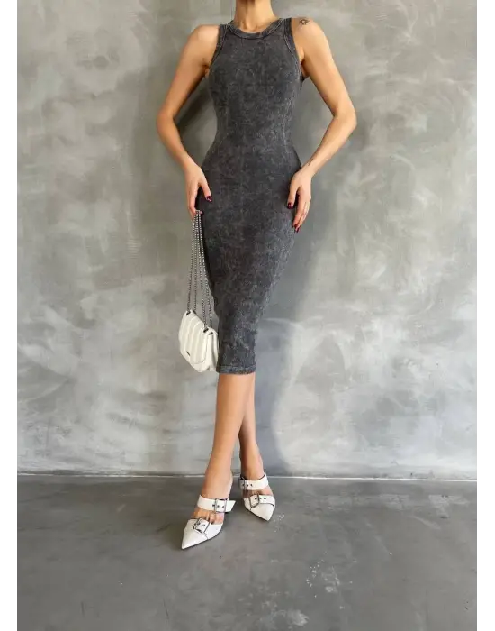 Halter Yaka Elbise Aşit Yıkamalı