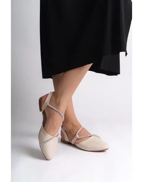 Hannah Lastikli Ortopedik Rahat Taban Taş Detaylı Kadın Babet Ayakkabı  Kt - Krem