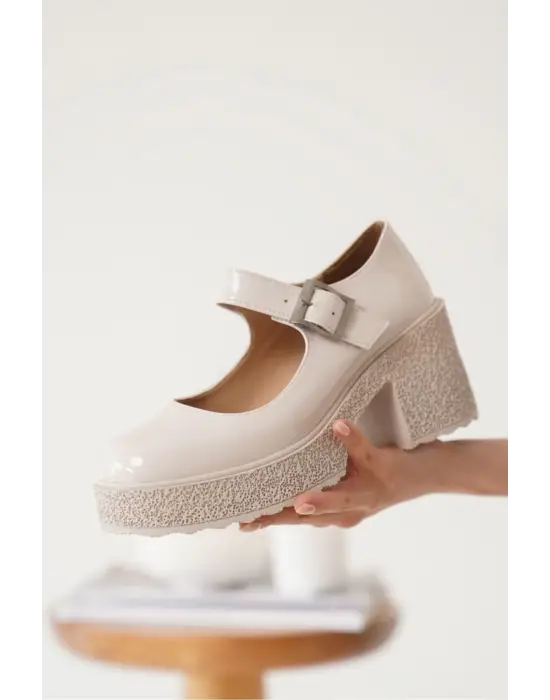 Helen Kadın Bej Rugan Günlük Ayakkabı