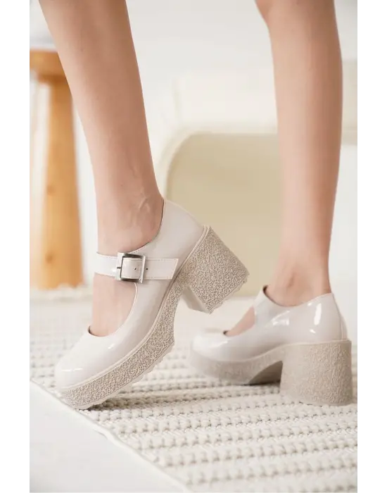 Helen Kadın Bej Rugan Günlük Ayakkabı