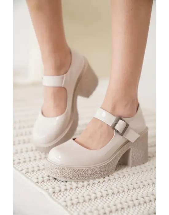 Helen Kadın Bej Rugan Günlük Ayakkabı