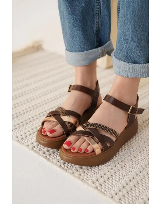 Herry Acı Kahve Altın Detaylı Hakiki Deri Sandalet