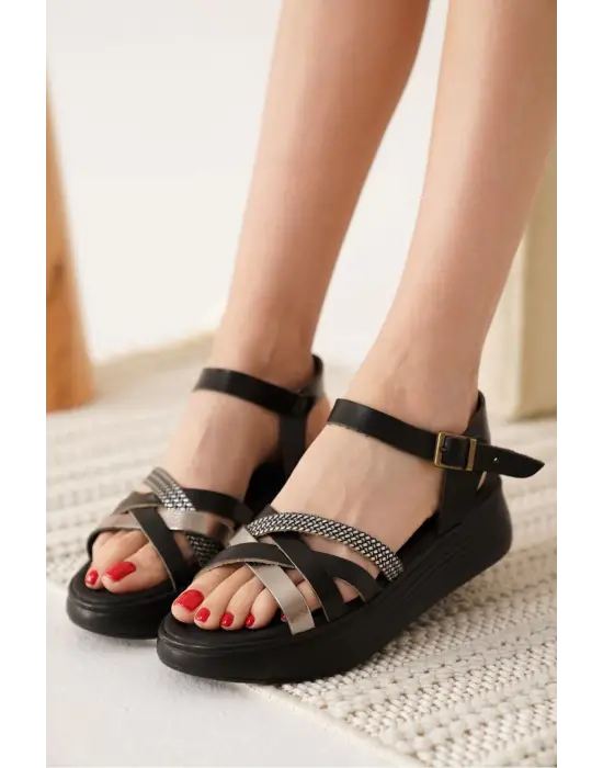 Herry Siyah Gümüş Detaylı Hakiki Deri Sandalet