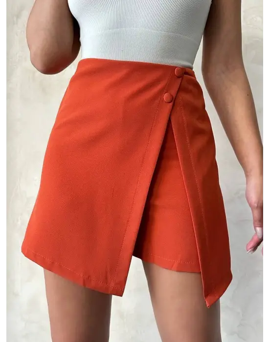 İki Düğmeli Kapaklı Şort Etek Kremit S24046