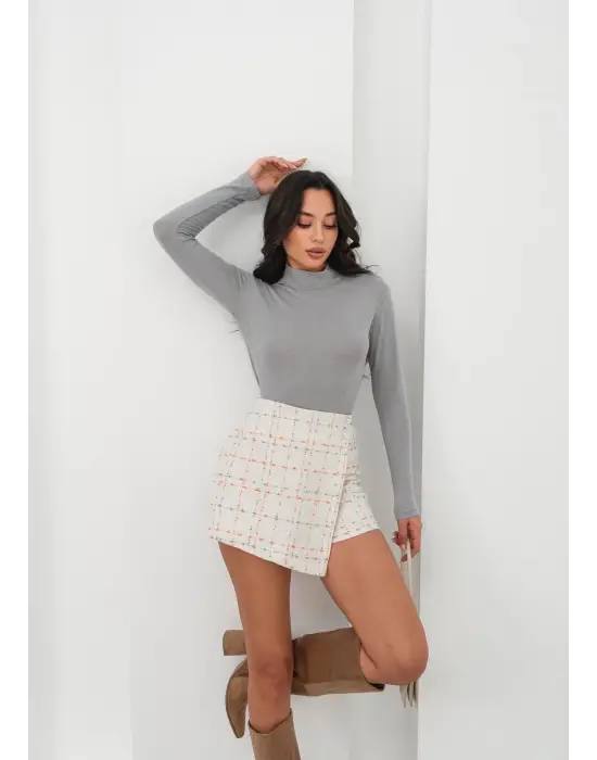 İki Düğmeli Kaz Ayağı Desen Ch Kumaş Şort Etek Beyazturuncu H26414