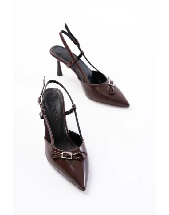 Kahve Rugan Günlük Arkası Açık Fiyonklu Topuklu Bayan Ayakkabı