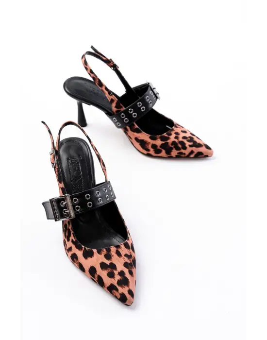 Siyah Leopar Günlük Arkası Açık Baret Tokalı Topuklu Bayan Ayakkabı