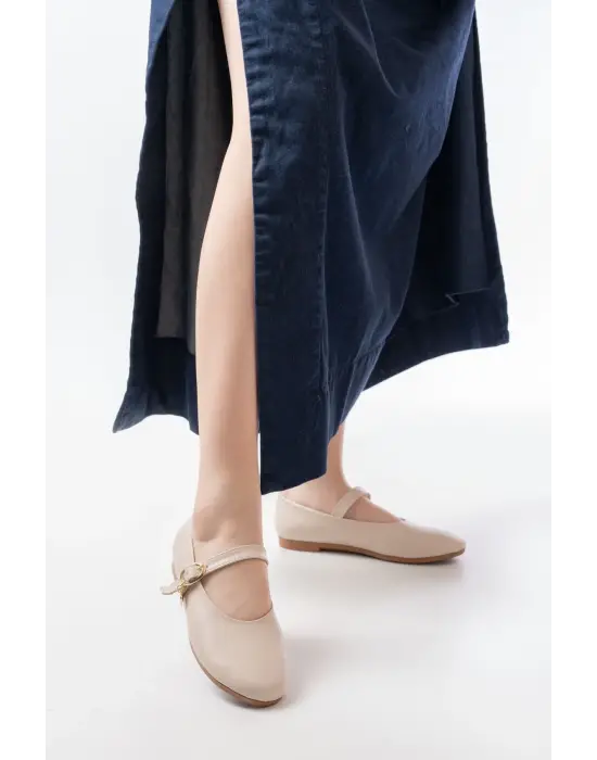 İNF-324 Bej Baretli Tokalı Günlük Kadın Babet