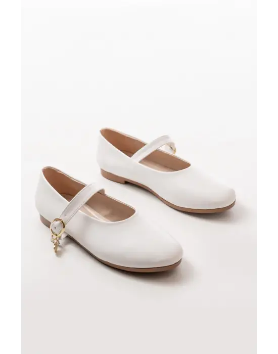 İNF-324 Beyaz Baretli Tokalı Günlük Kadın Babet