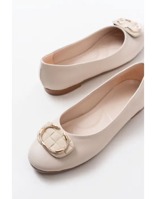 İNF-325 Bej Tokalı Aksesuarlı Günlük Kadın Babet