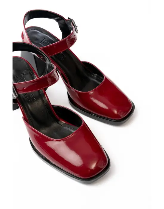 İNF-40450 Bordo Rugan Günlük Arkası Açık Topuklu Bayan Ayakkabı