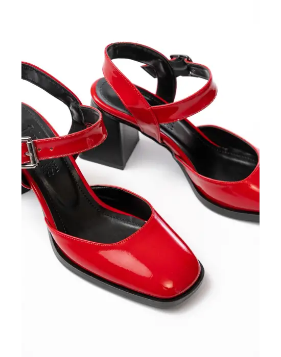 İNF-40450 Kırmızı Rugan Günlük Arkası Açık Topuklu Bayan Ayakkabı