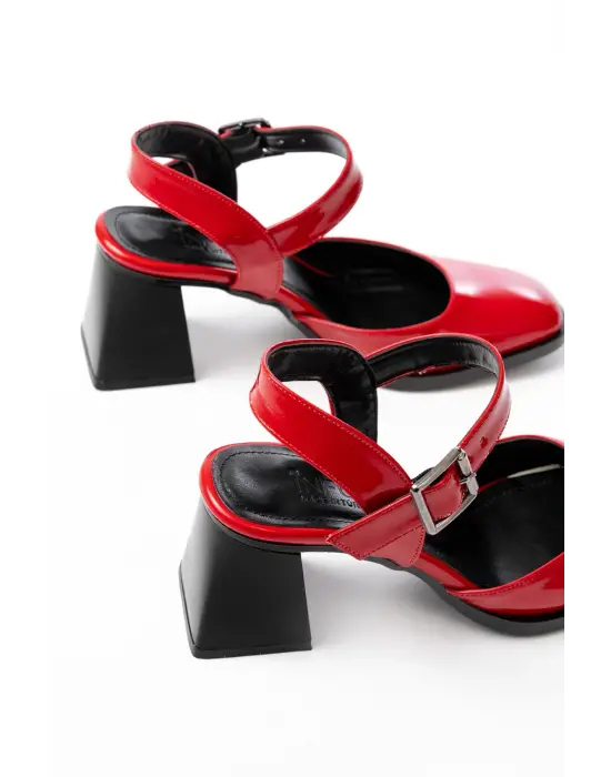 İNF-40450 Kırmızı Rugan Günlük Arkası Açık Topuklu Bayan Ayakkabı