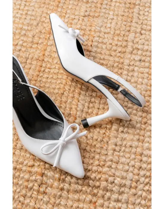 İNF-4500 Beyaz Rugan Günlük Arkası Açık Fiyonklu Topuklu Bayan Ayakkabı